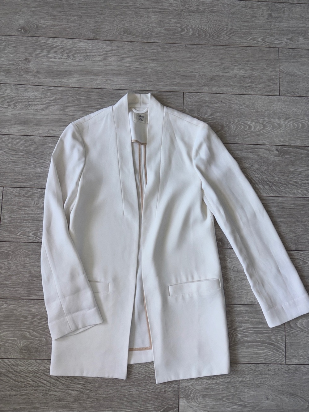 Wilfred White Open-Front Blazer